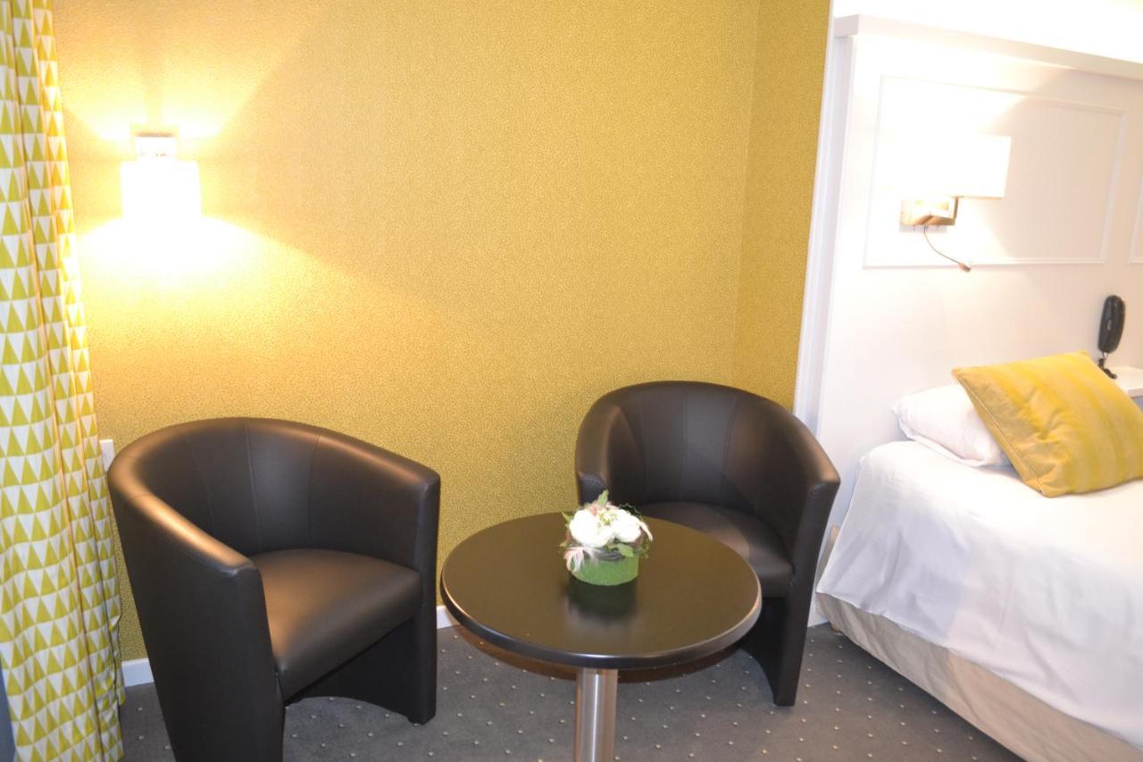 Logis Hotel & Restaurant - Les Hauts De Montreuil 滨海蒙特勒伊 外观 照片